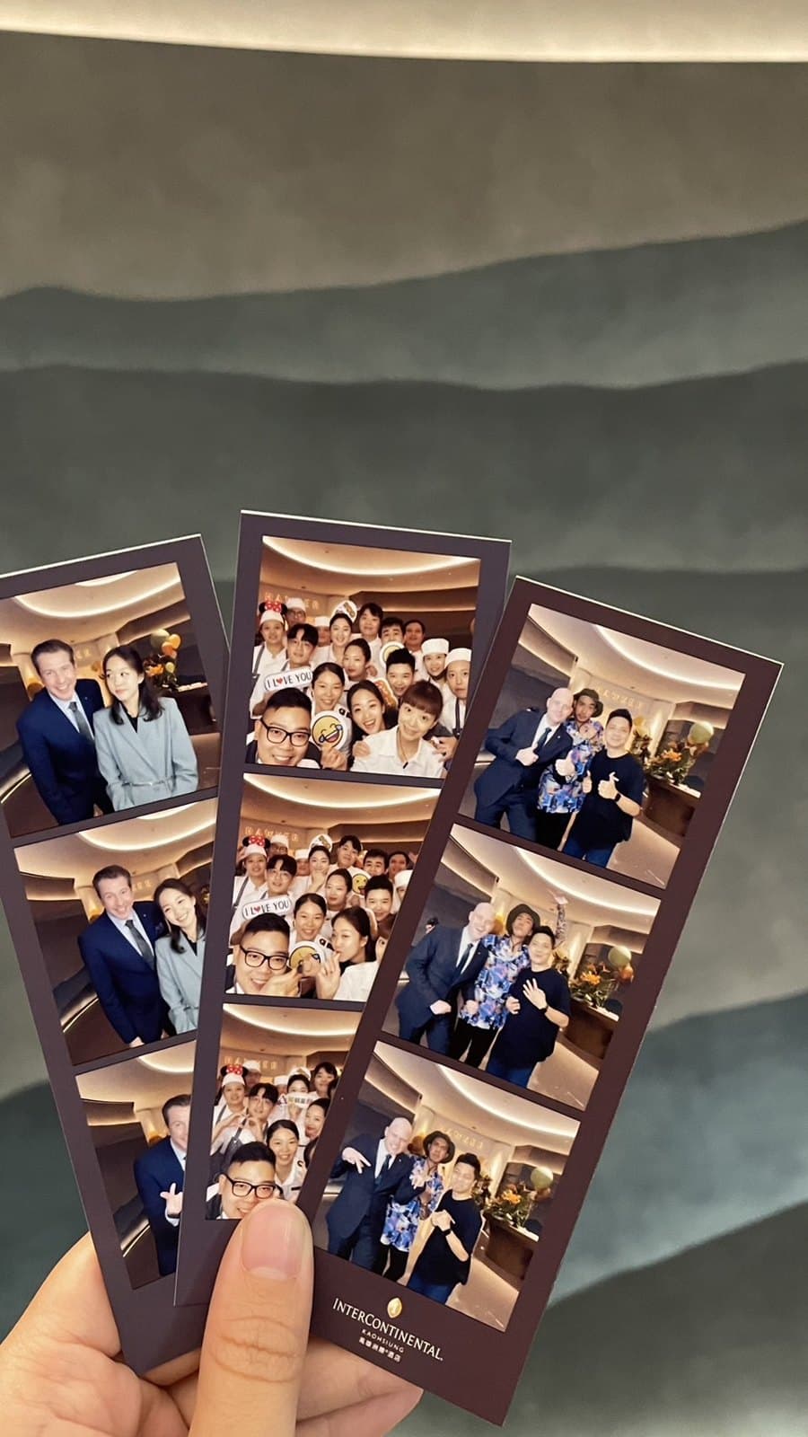Classic photo strips printed on the spot